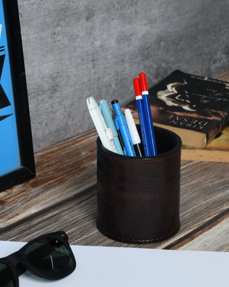 Pen Holders and Stationary PHM 114116